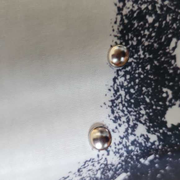 NWOT! Skull stud & diamond stretch top goth - Picture 5 of 11